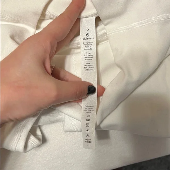 White lululemon align leggings - Picture 3 of 6